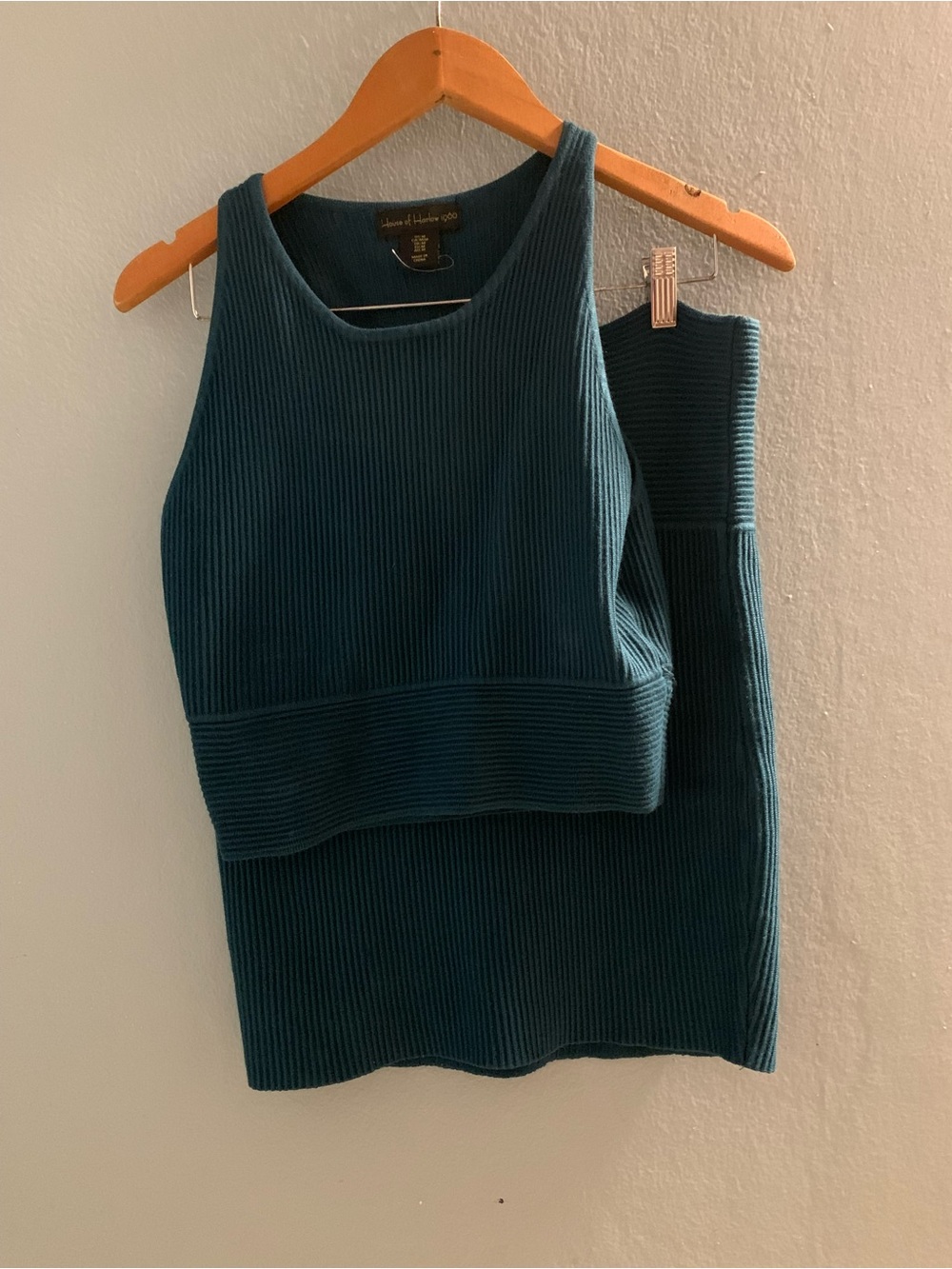 Teal Ribbed Crop Tank Top and Skirt